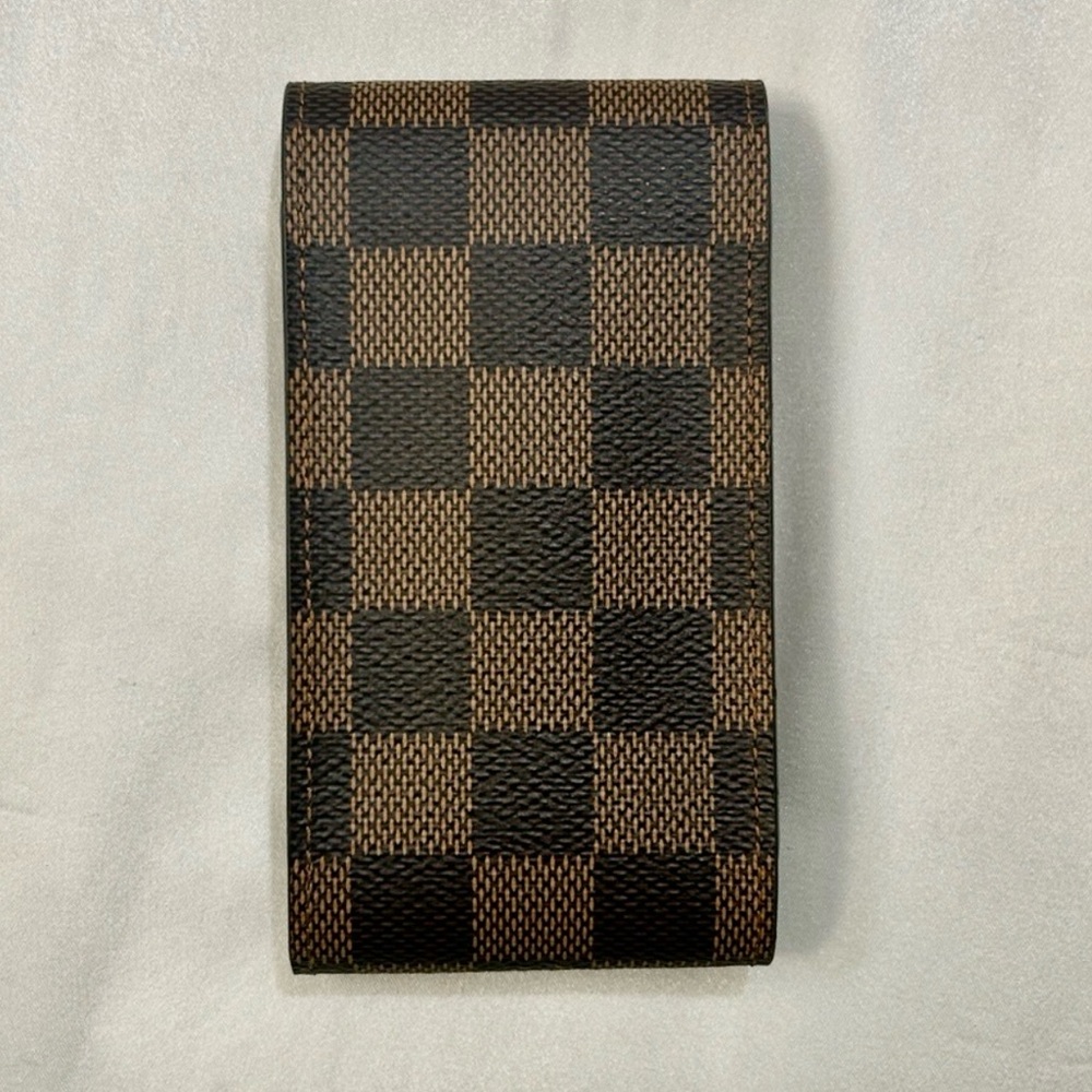 Louis Vuitton Damier Ebene Case Like-new - Picture 2 of 8